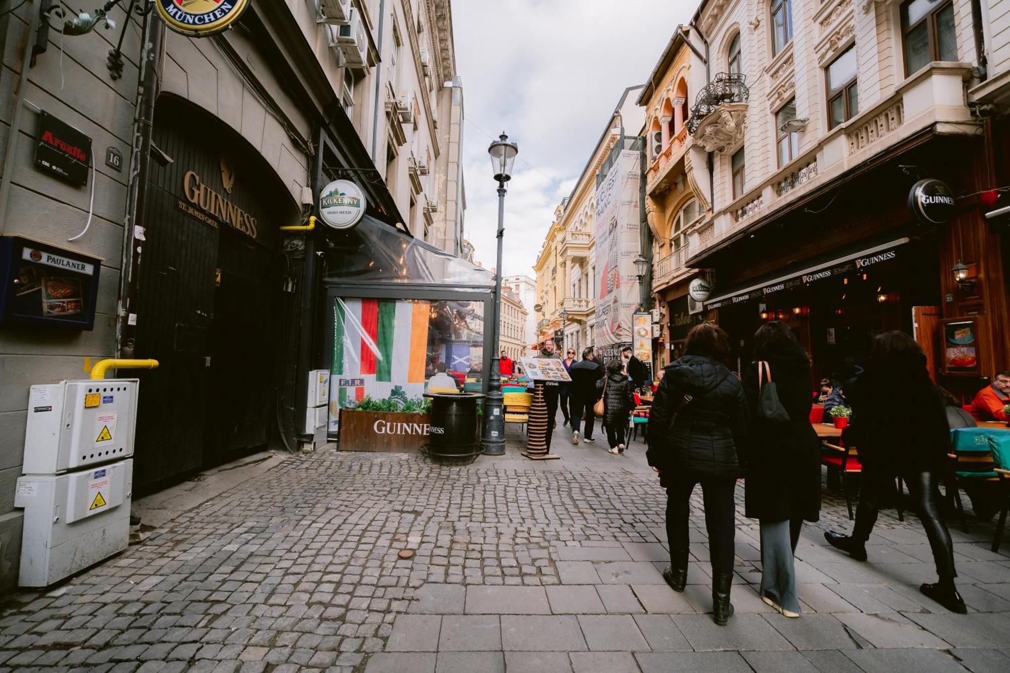 شقة Historic Bucharest Hideway المظهر الخارجي الصورة